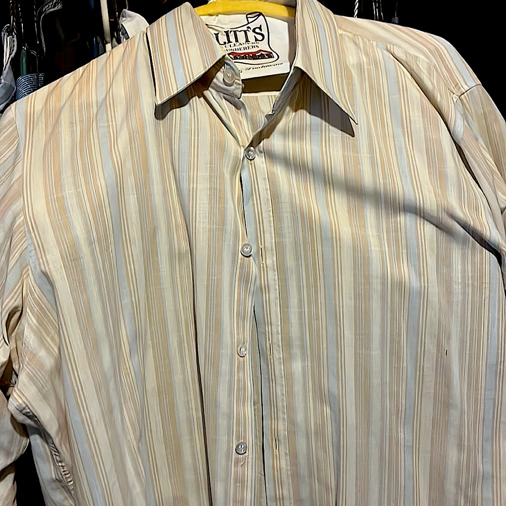 Hugo Boss men’s Large button down